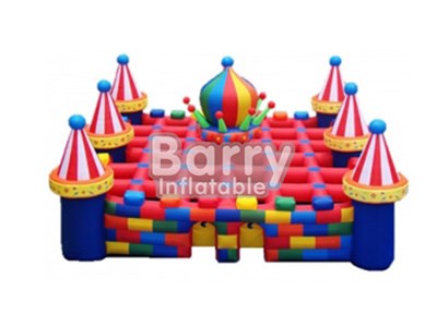 Giant Outdoor Inflatable Obstacle Course Castle Inflatable Maze For Sale BY-IG-037